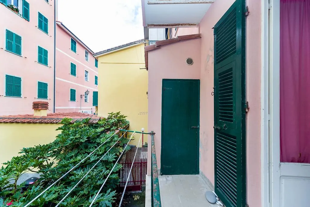 Riva Trigoso Mare Daire Sestri Levante İtalya